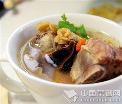 三九天三类人最怕冷 对症喝汤驱寒暖身