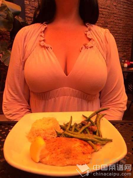 ��Ů���ۼұ�������ʳ����