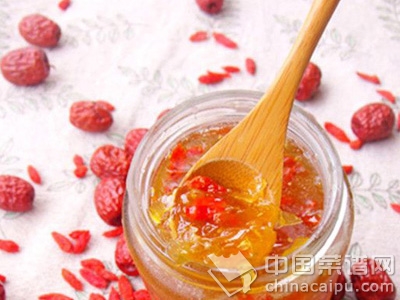 ��α��������